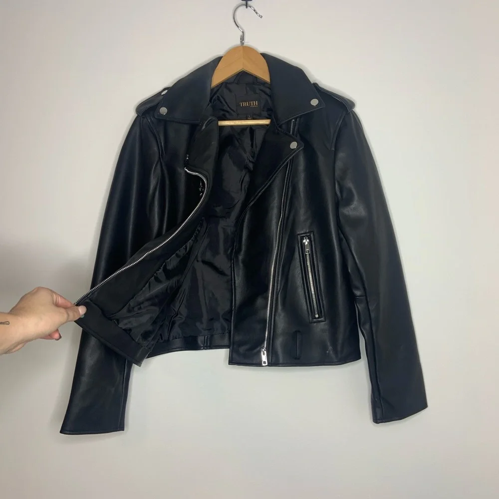 Truth by Republic Moto Jacket - Picture 5 of 5